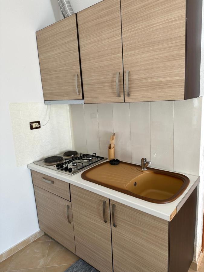 Blue Bay Apartments ซารานเดอ ภายนอก รูปภาพ