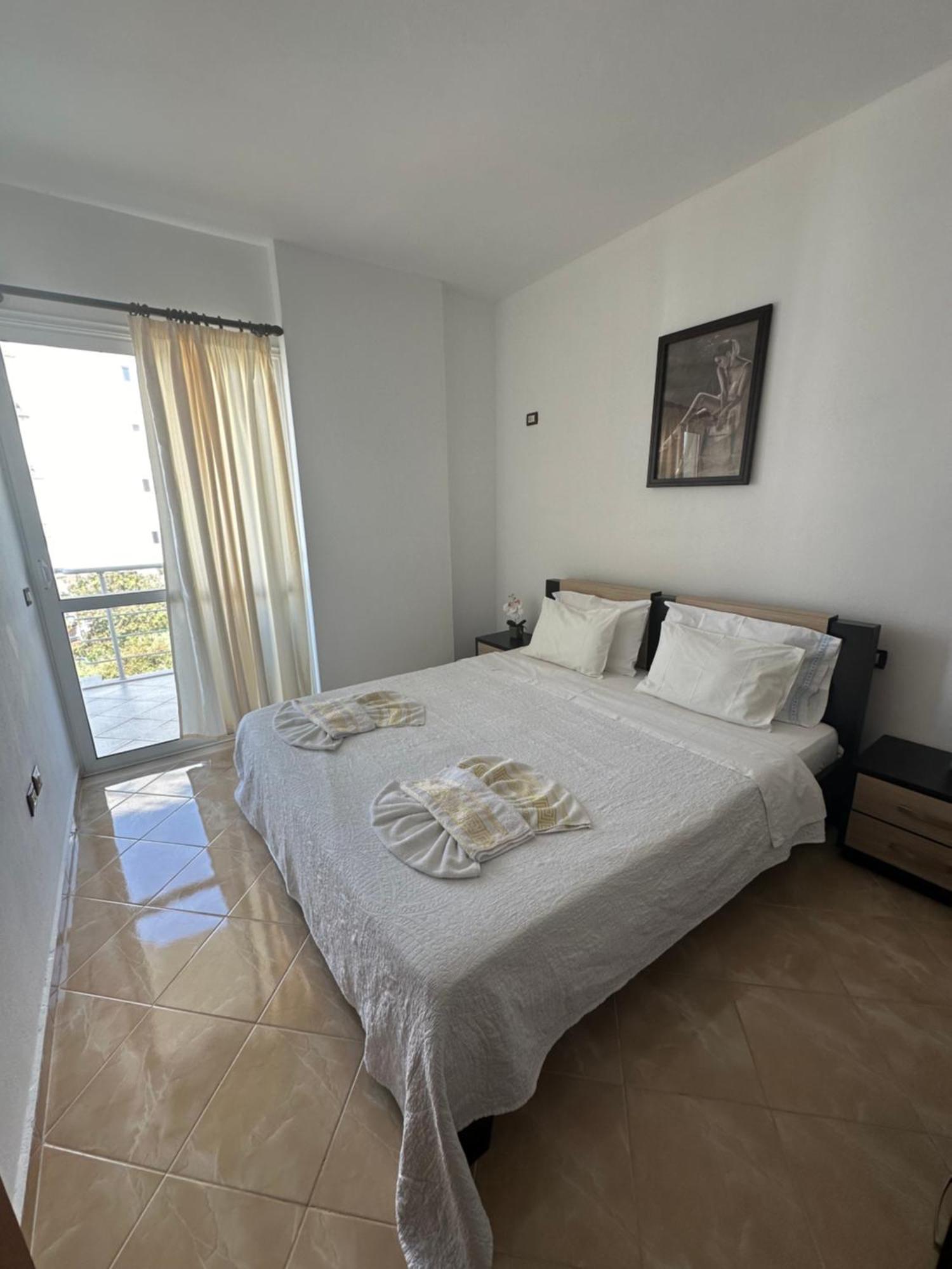 Blue Bay Apartments ซารานเดอ ภายนอก รูปภาพ