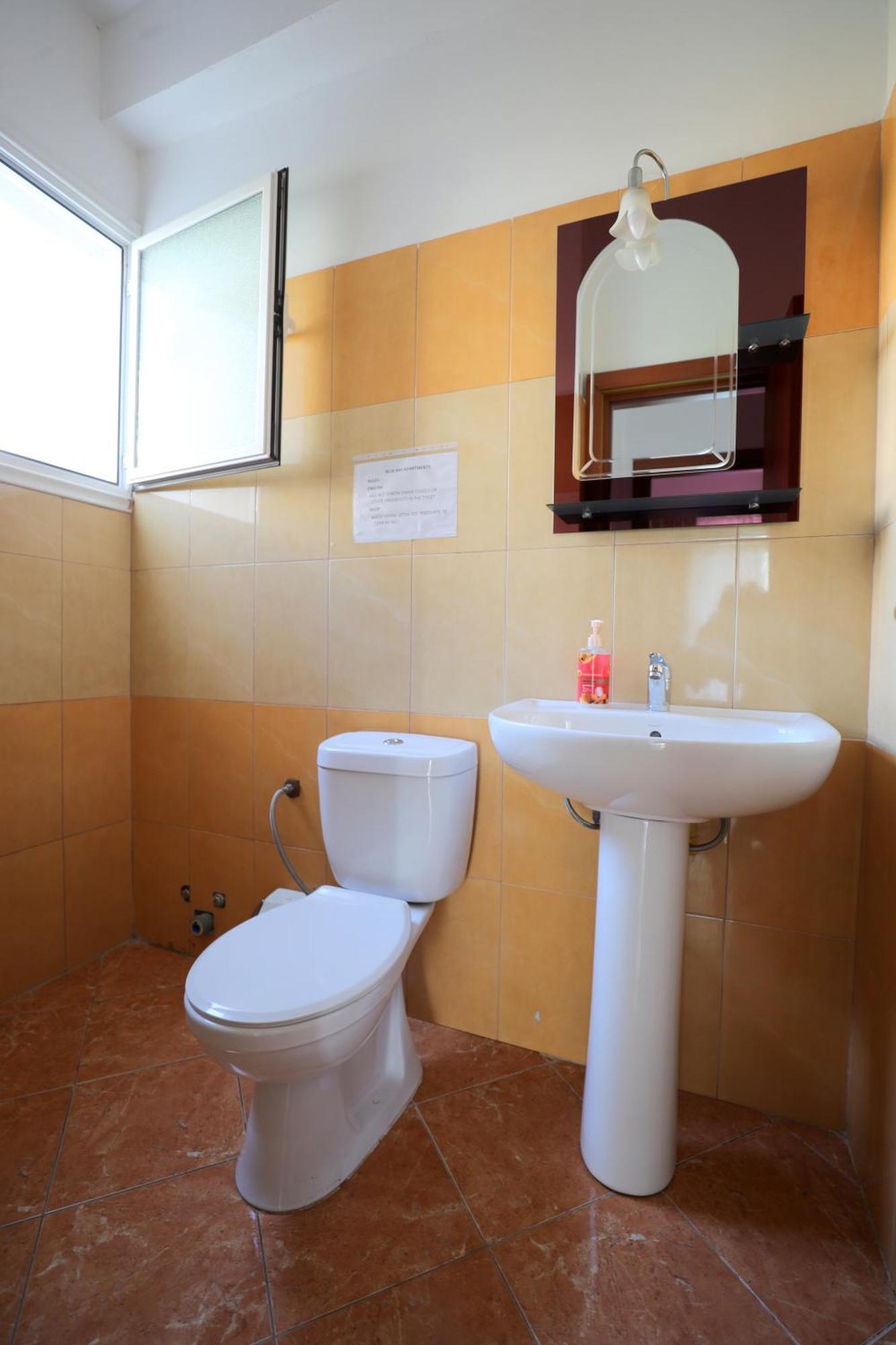 Blue Bay Apartments ซารานเดอ ภายนอก รูปภาพ