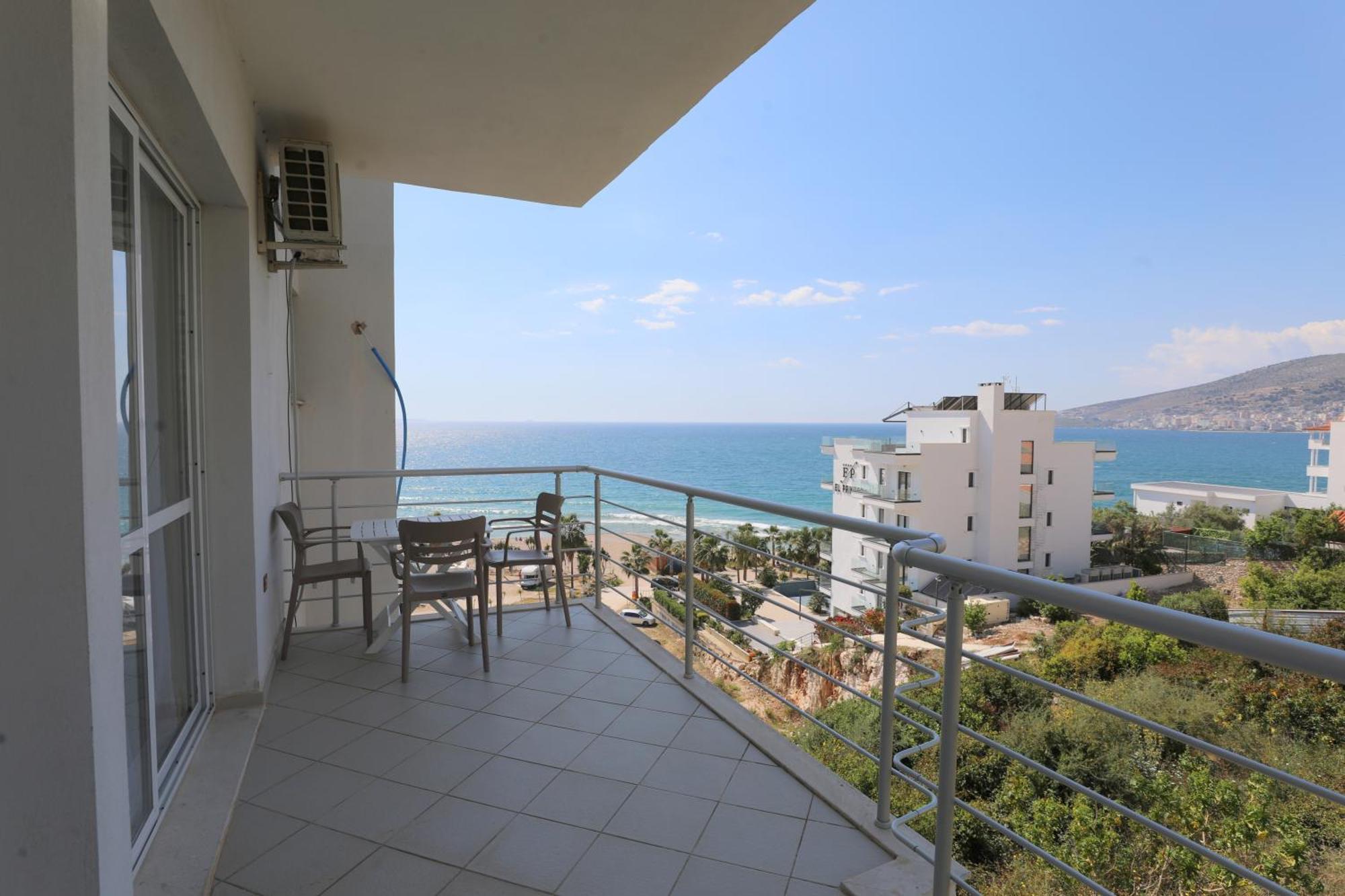 Blue Bay Apartments ซารานเดอ ภายนอก รูปภาพ